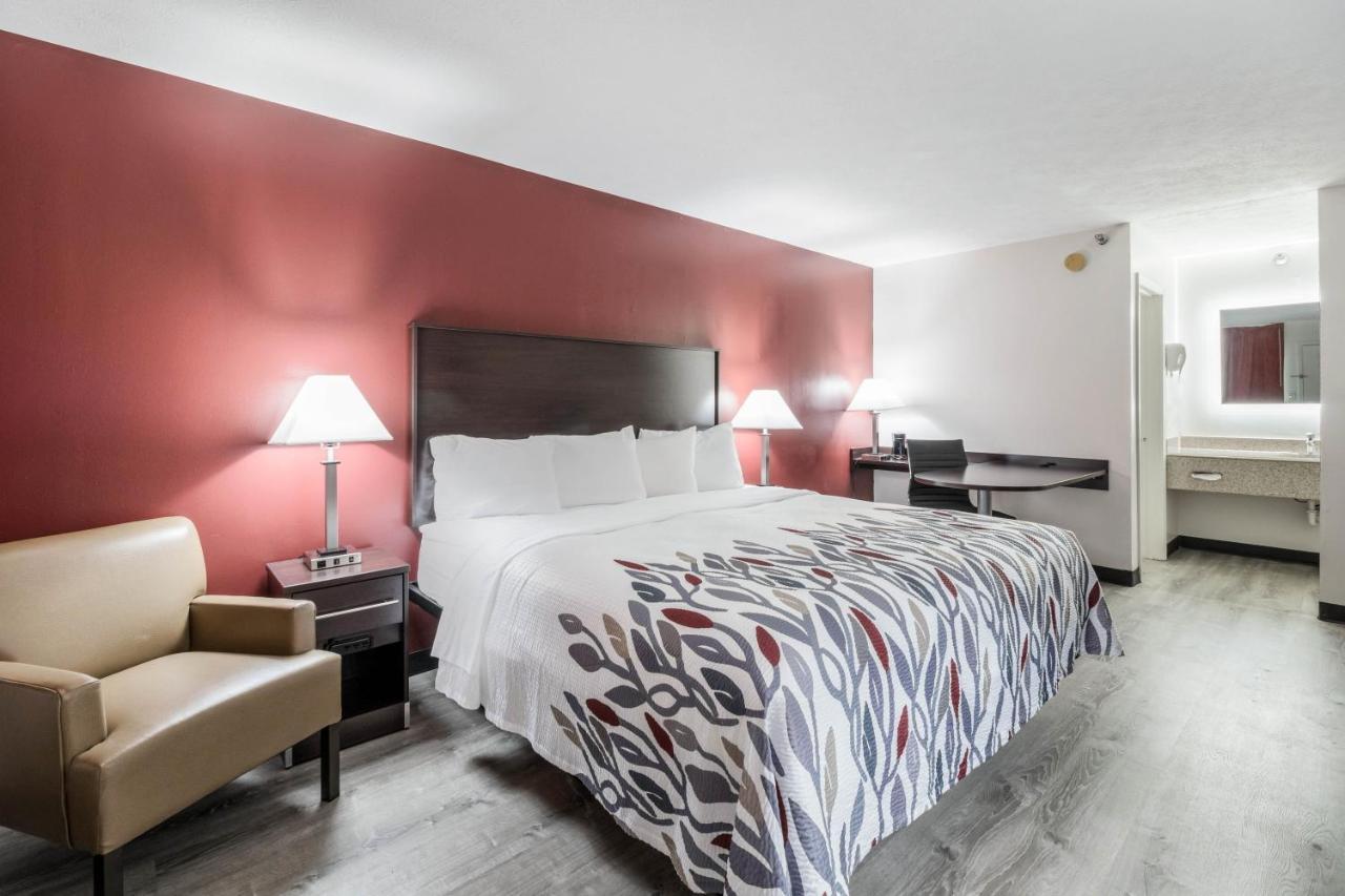 Red Roof Inn Cadiz Εξωτερικό φωτογραφία