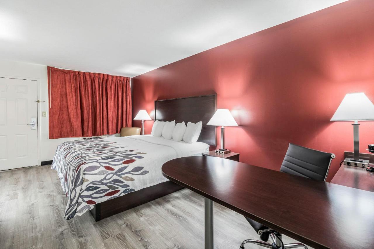 Red Roof Inn Cadiz Εξωτερικό φωτογραφία