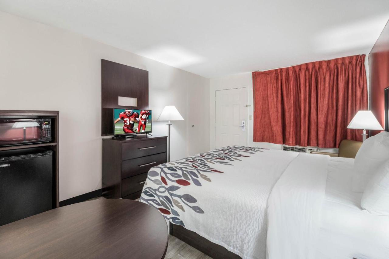 Red Roof Inn Cadiz Εξωτερικό φωτογραφία