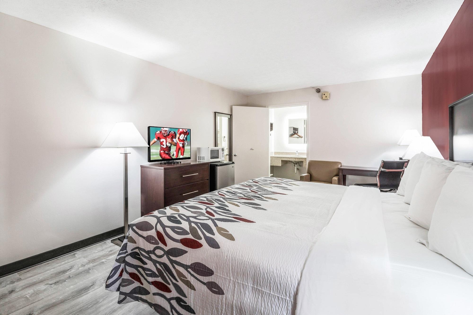 Red Roof Inn Cadiz Εξωτερικό φωτογραφία