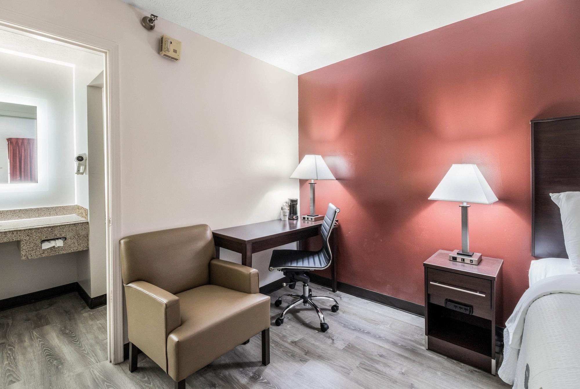 Red Roof Inn Cadiz Εξωτερικό φωτογραφία