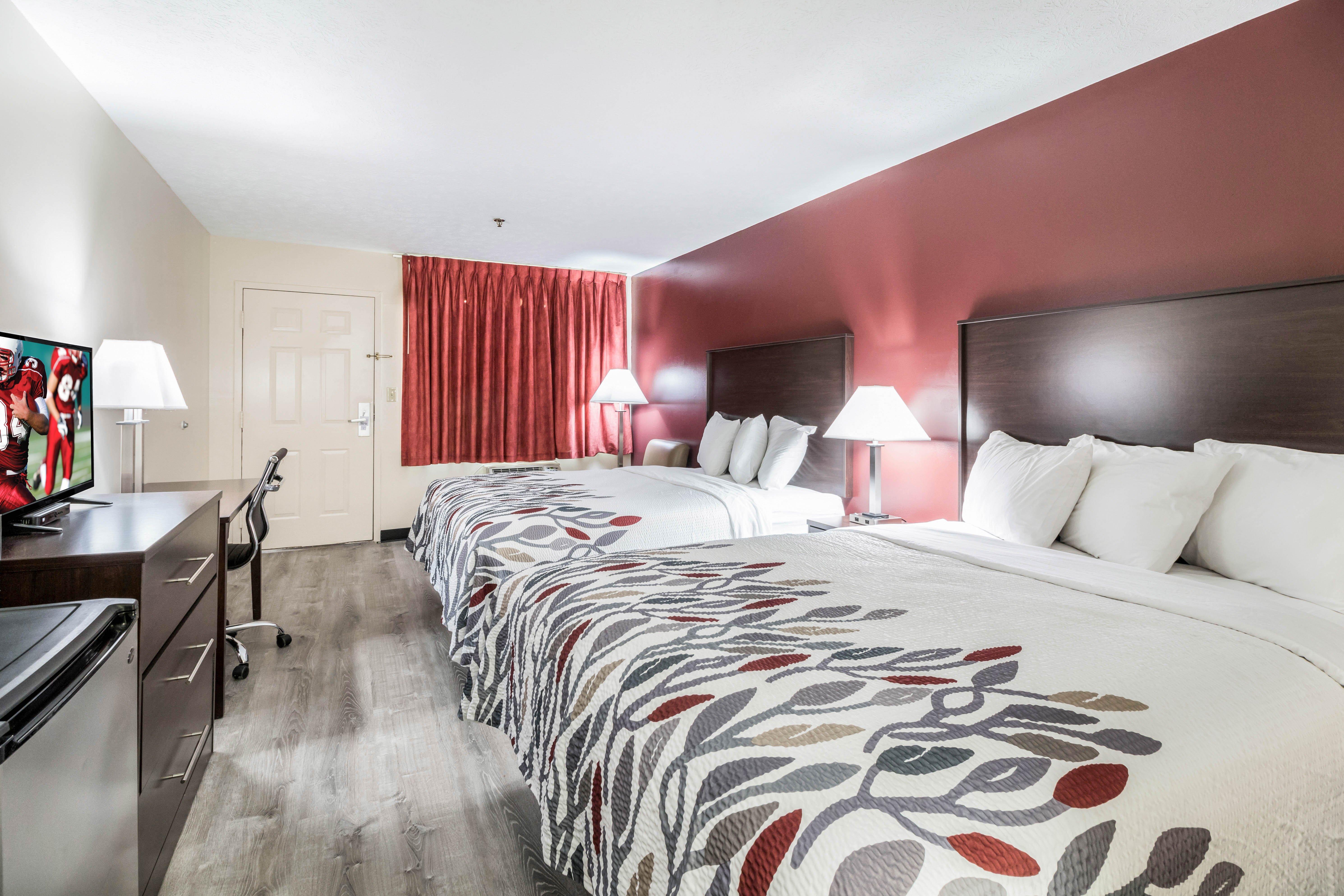 Red Roof Inn Cadiz Εξωτερικό φωτογραφία