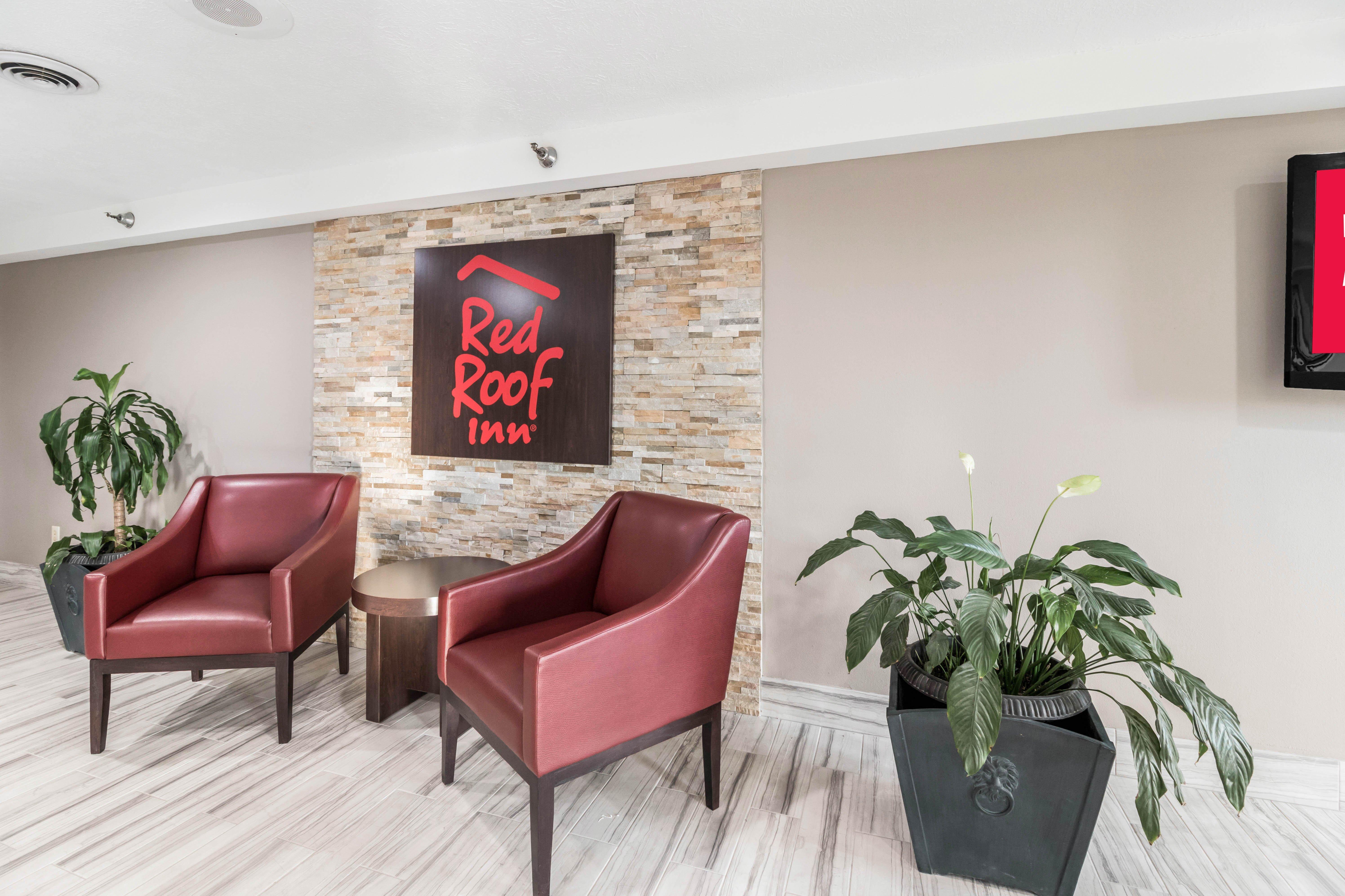 Red Roof Inn Cadiz Εξωτερικό φωτογραφία
